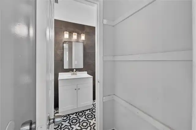 Listing Photo 29