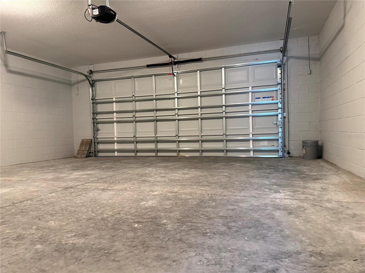 Listing Photo 17