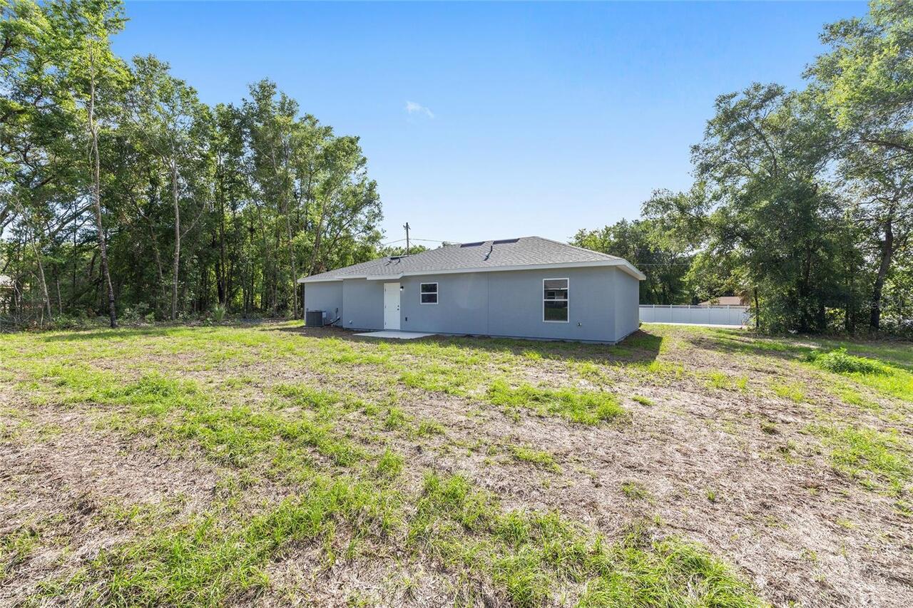 Listing Photo 8