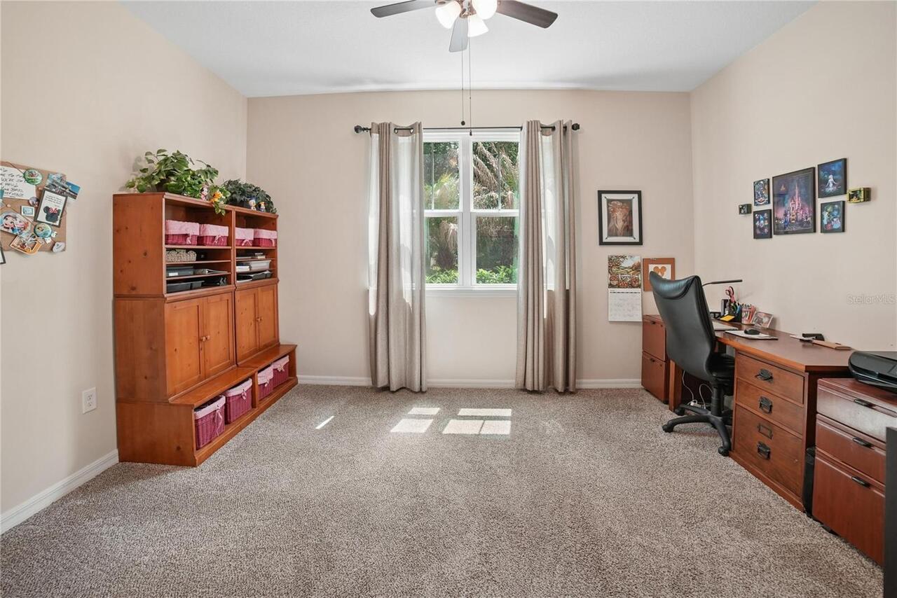 Listing Photo 9