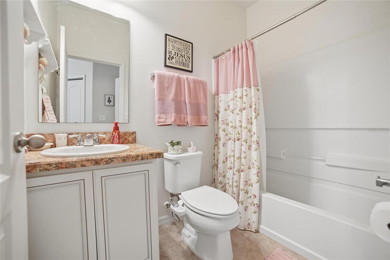 Listing Photo 10