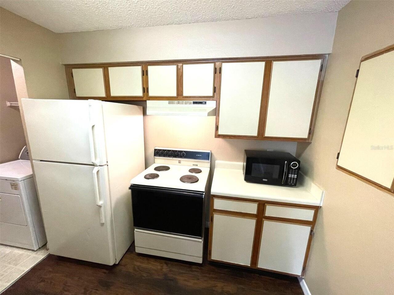 Listing Photo 7