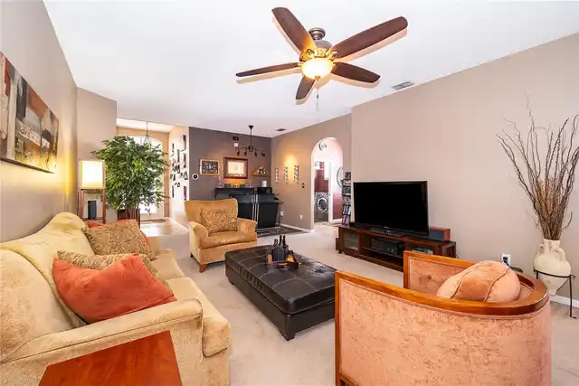 Listing Photo 7