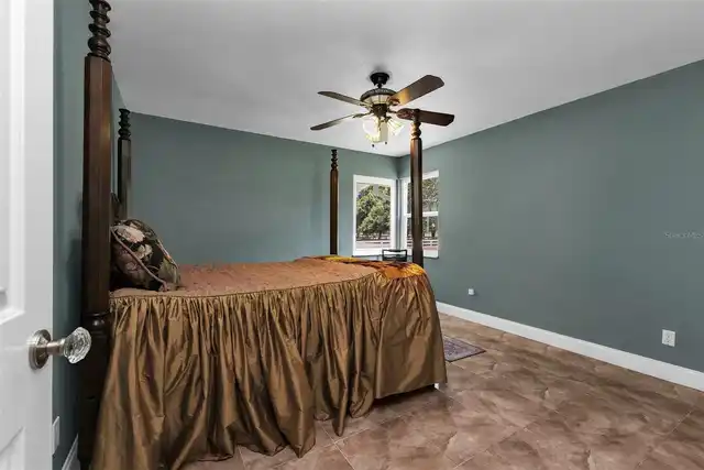 Listing Photo 37