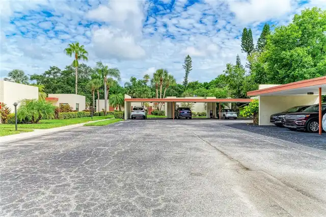 Listing Photo 33