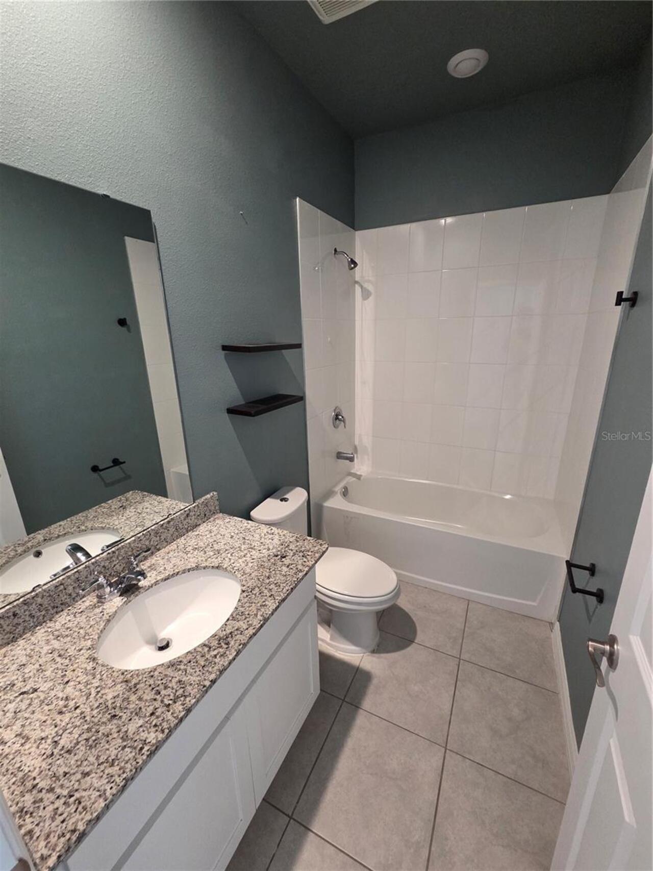Listing Photo 15