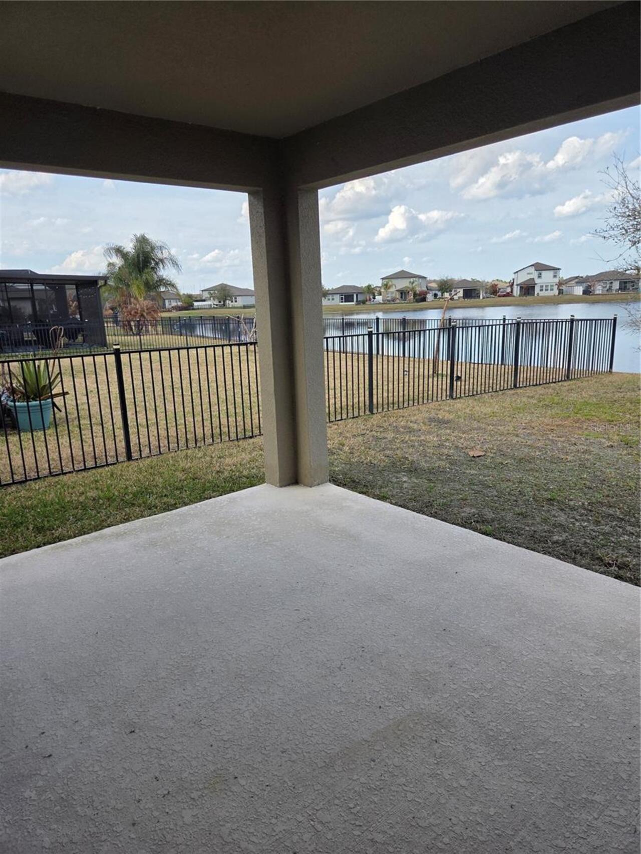 Listing Photo 18