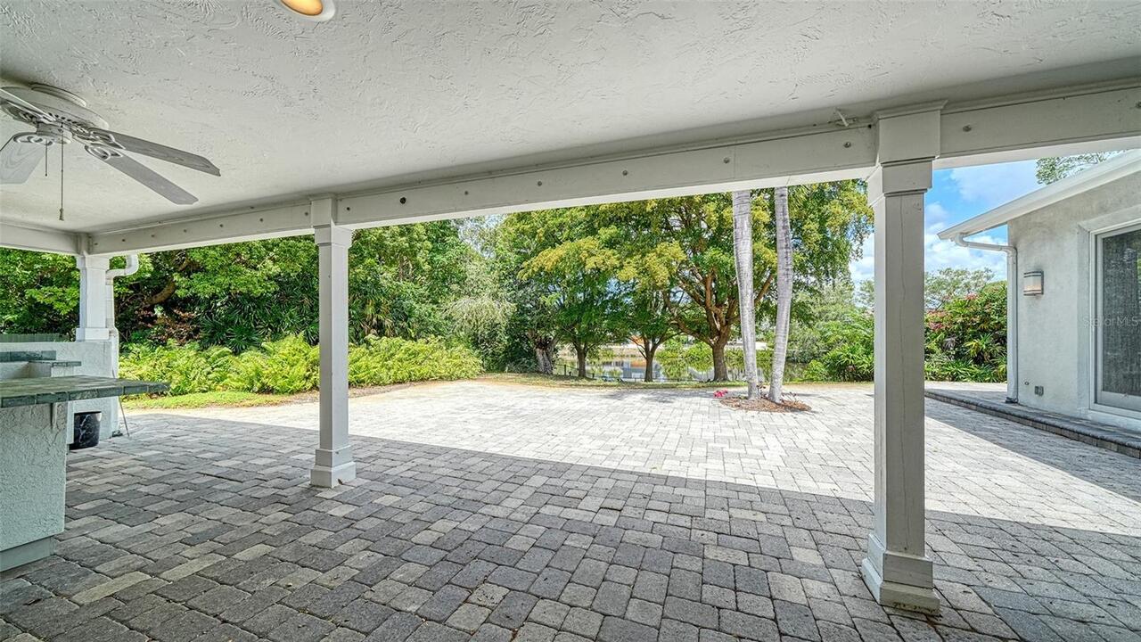 Listing Photo 17