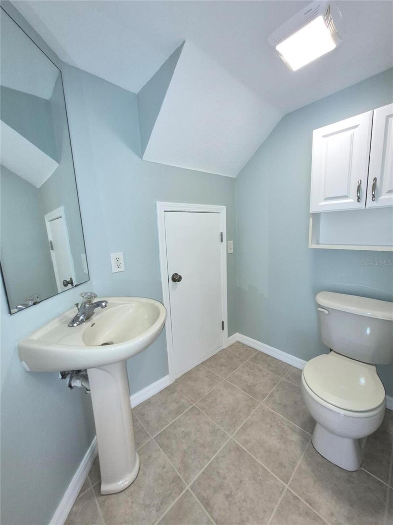 Listing Photo 11