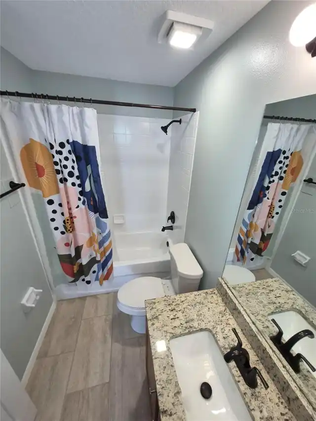 Listing Photo 22