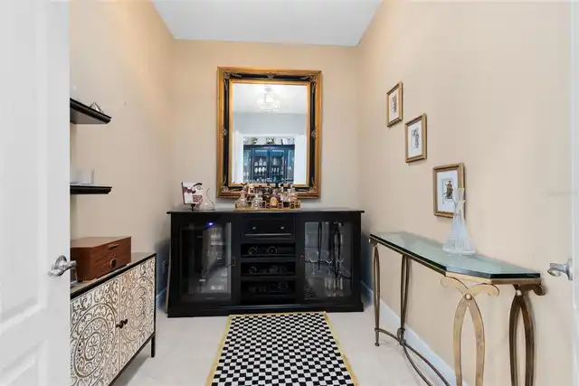 Listing Photo 24