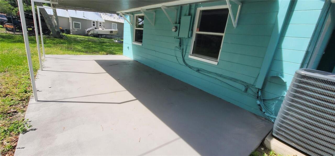 Listing Photo 12