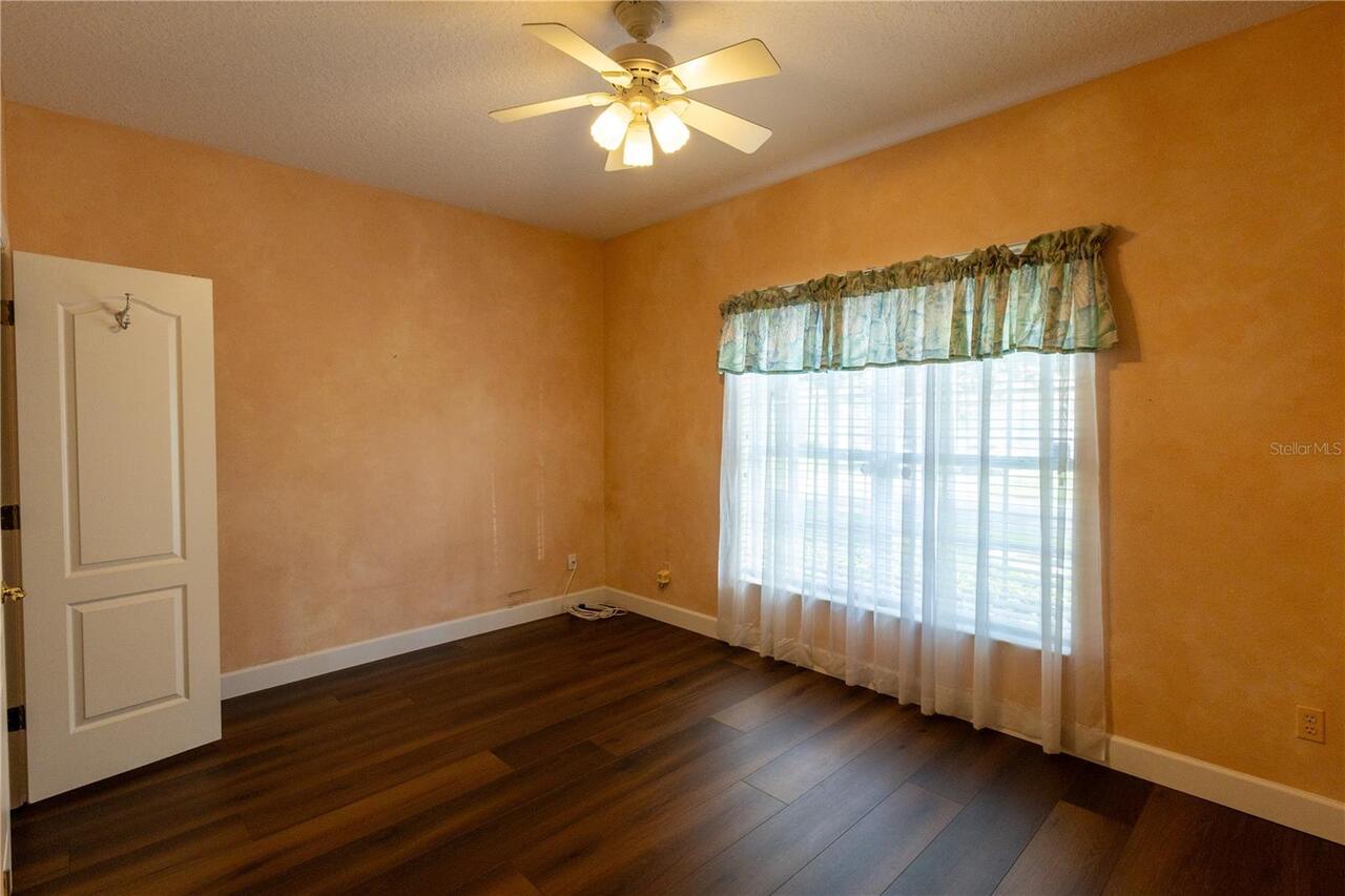 Listing Photo 32