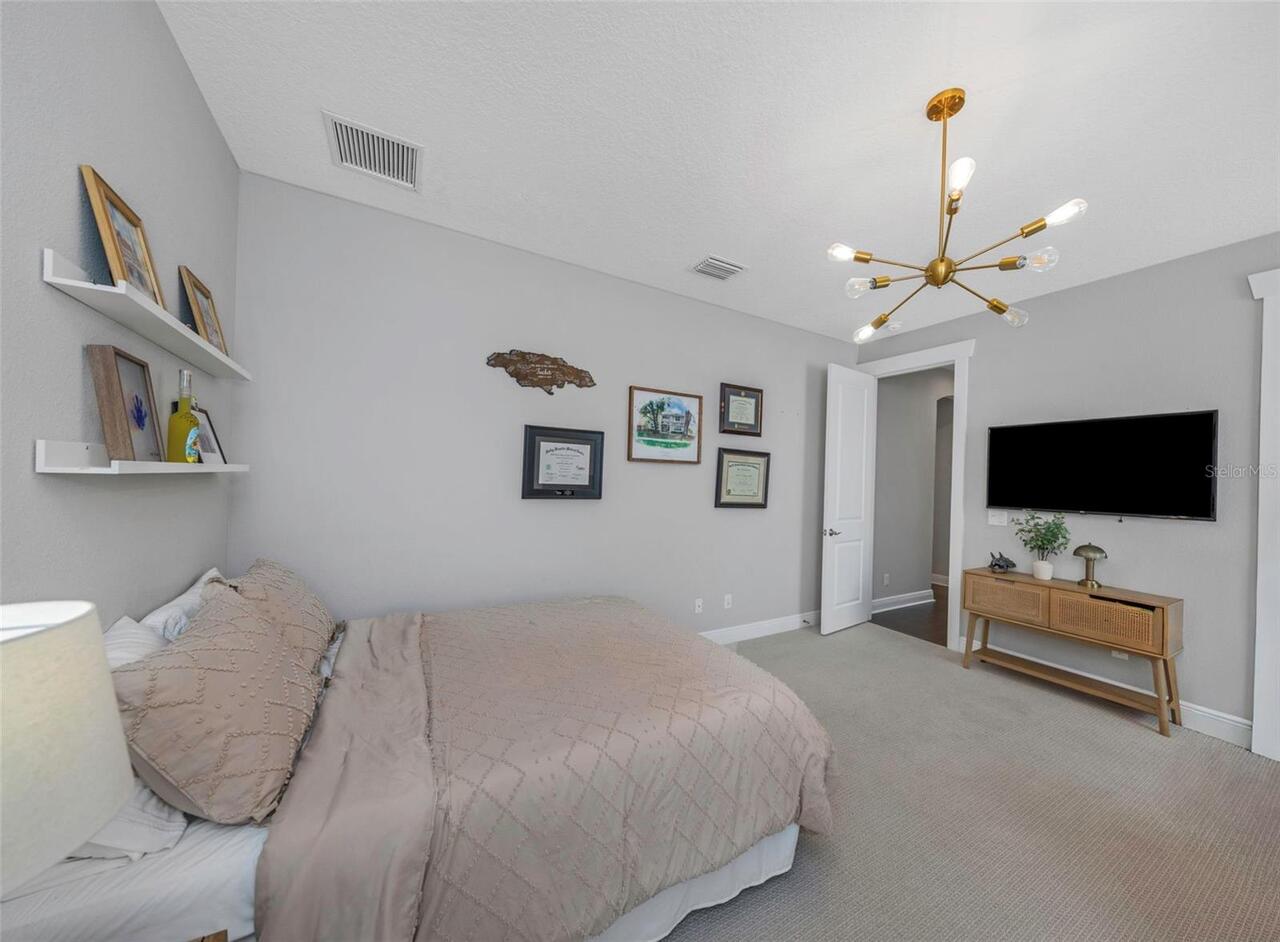 Listing Photo 28