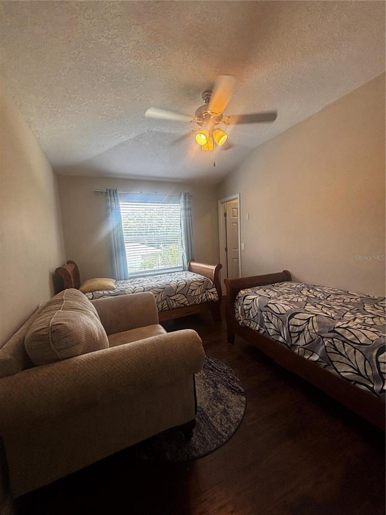 Listing Photo 28