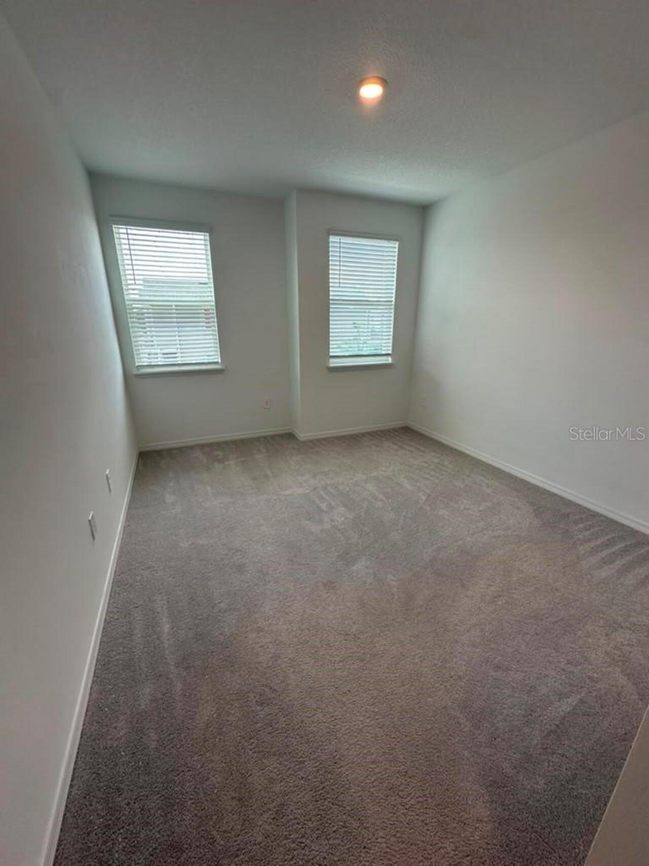 Listing Photo 33