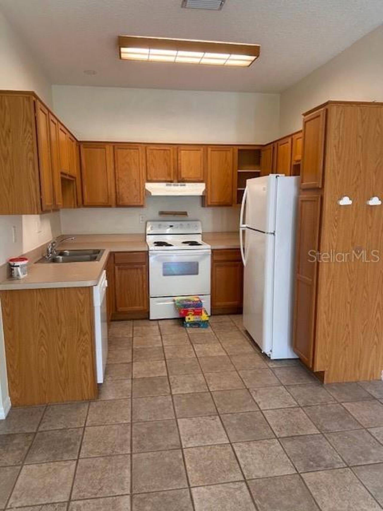 Listing Photo 8