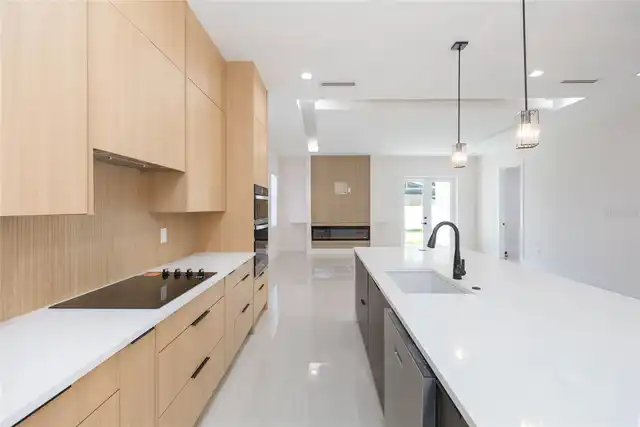 Listing Photo 15