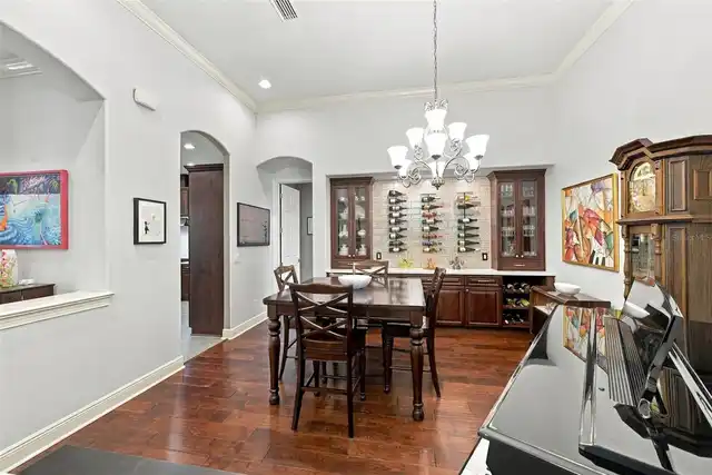 Listing Photo 7