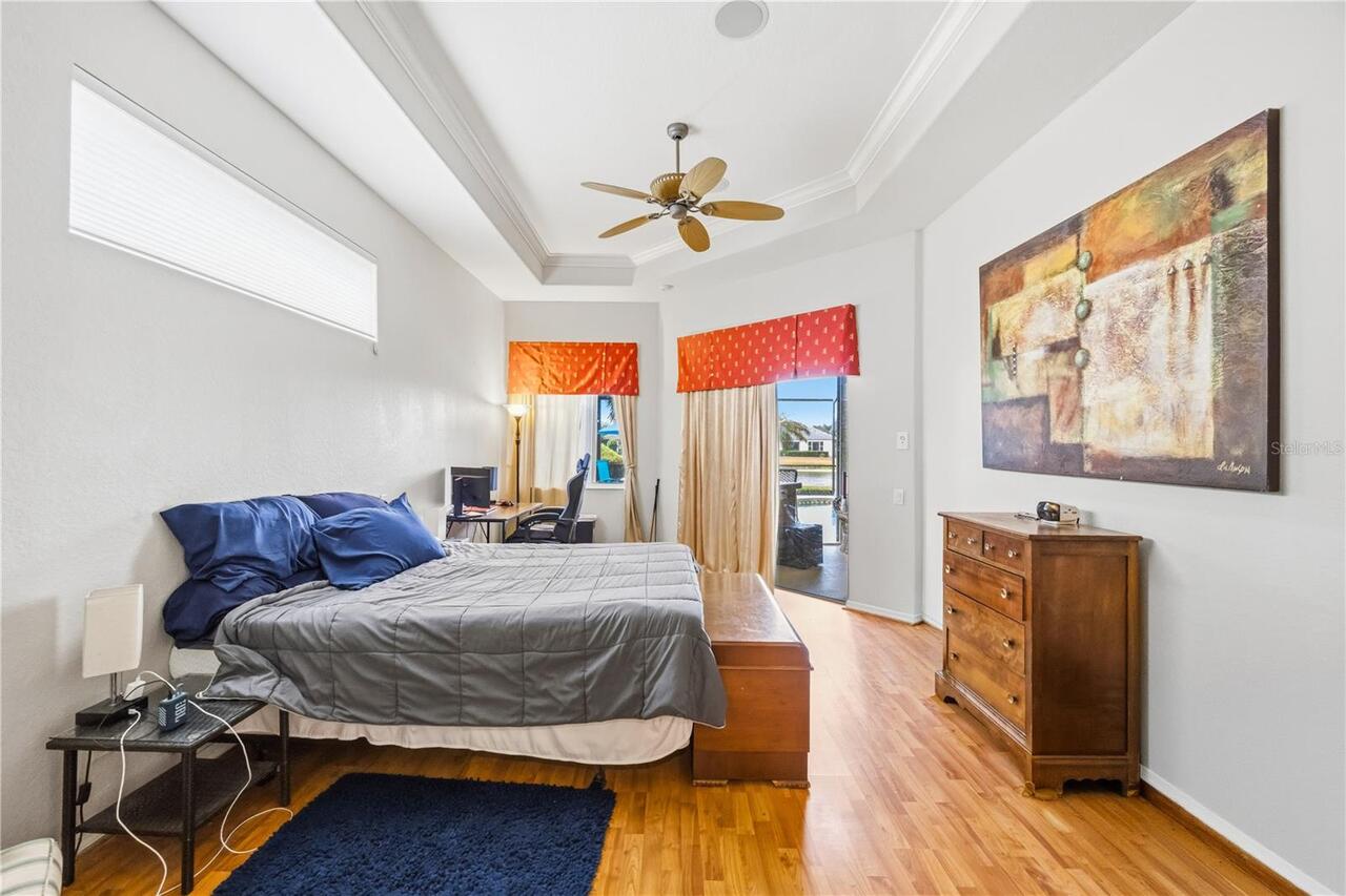 Listing Photo 17