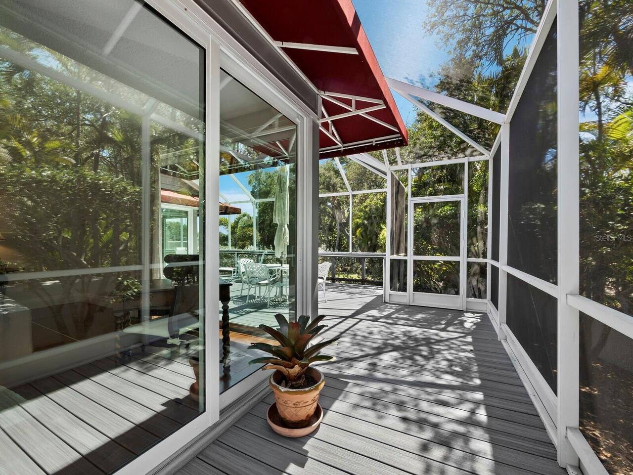 Listing Photo 11