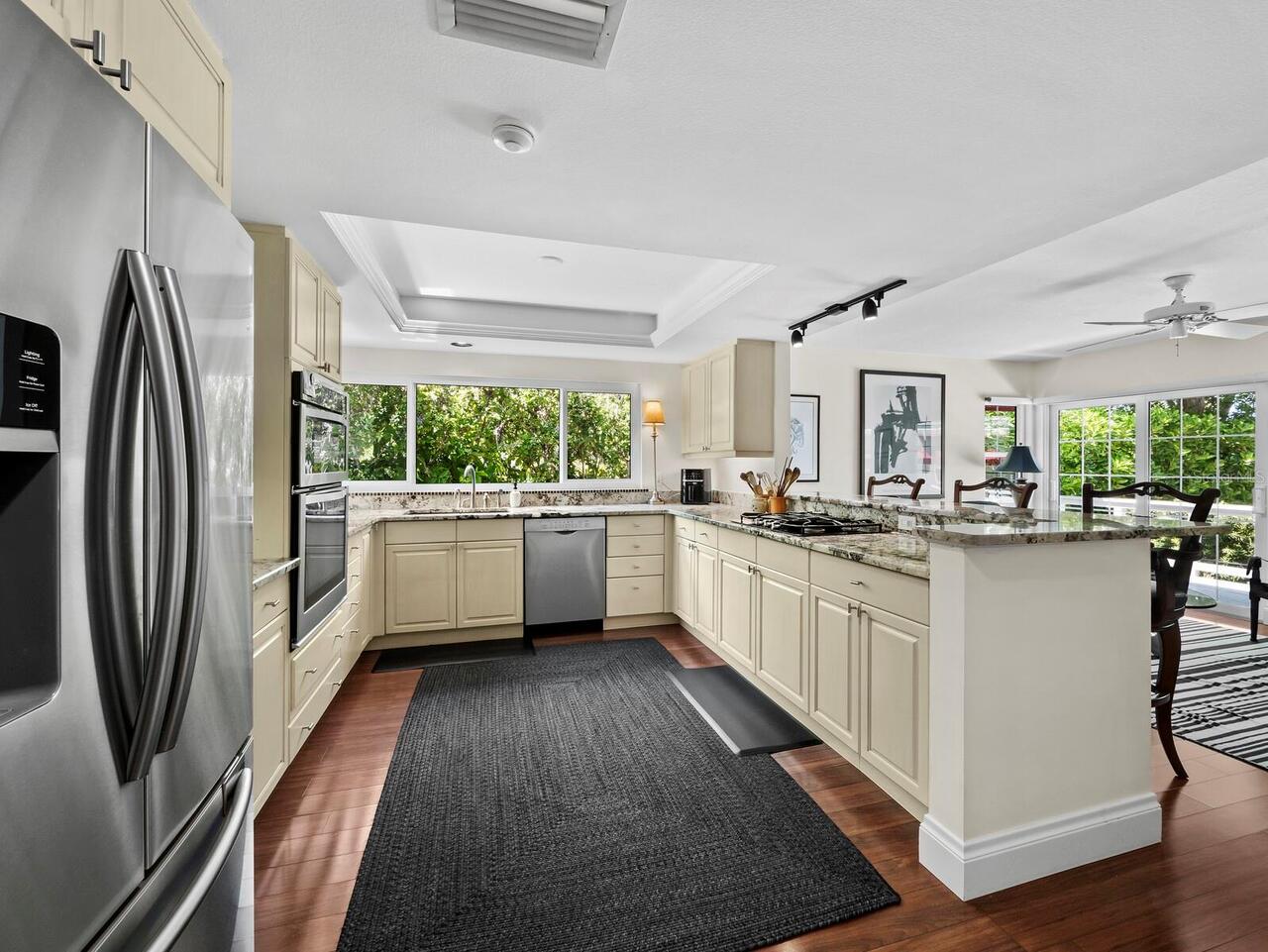 Listing Photo 18