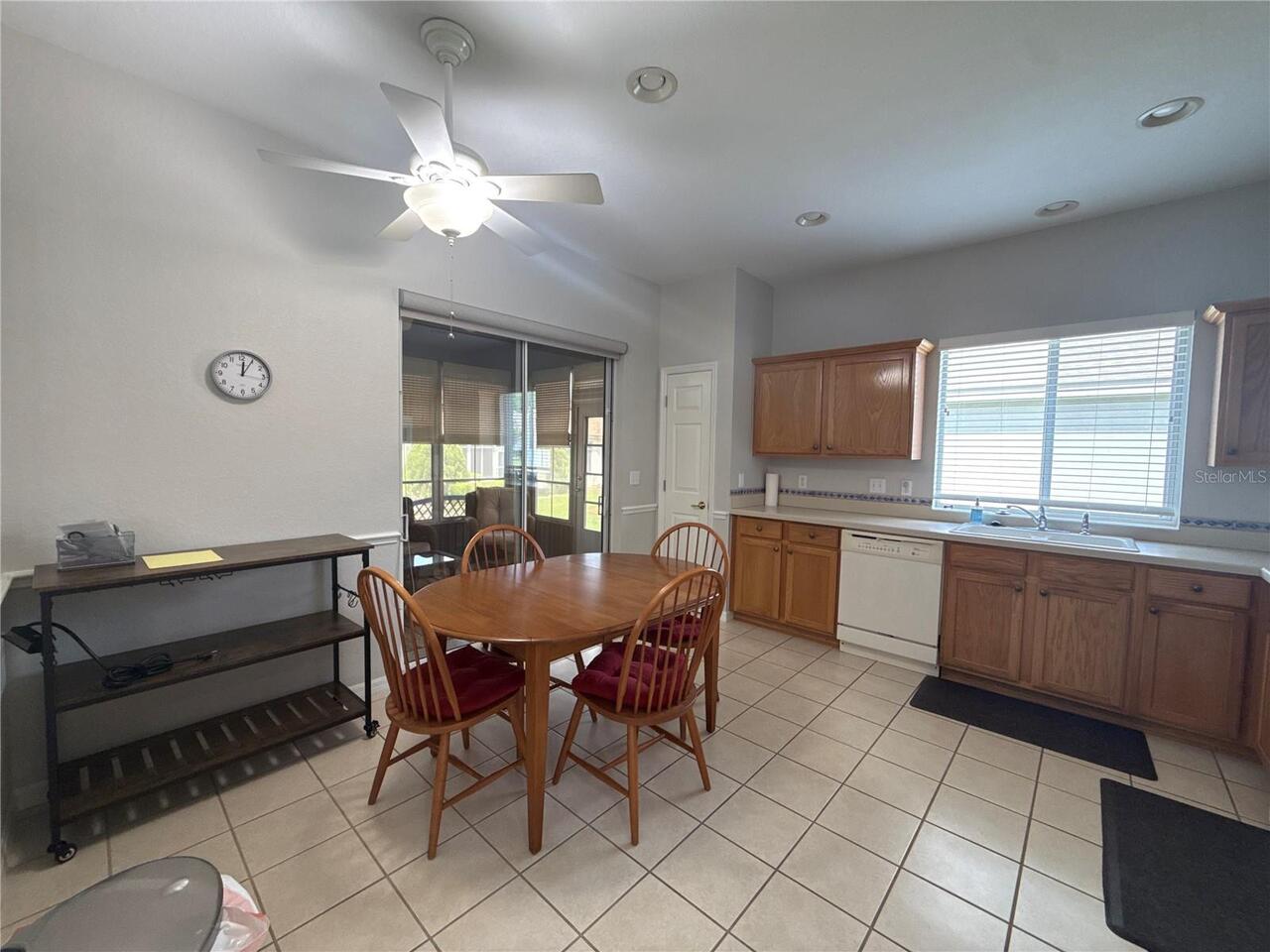 Listing Photo 9