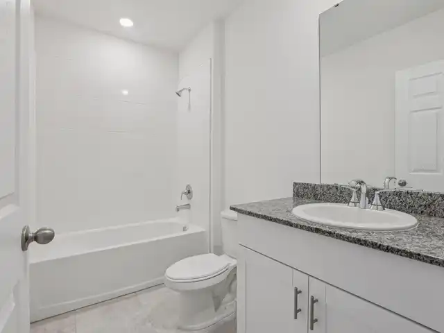 Listing Photo 13