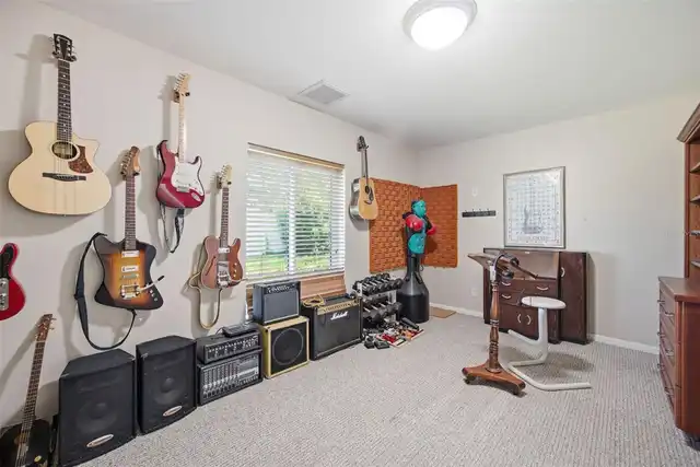 Listing Photo 31