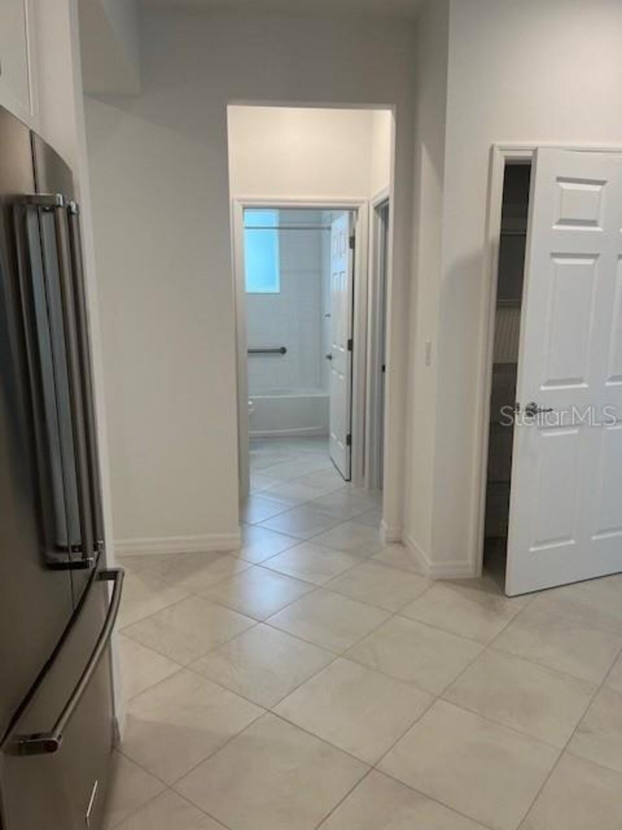 Listing Photo 12