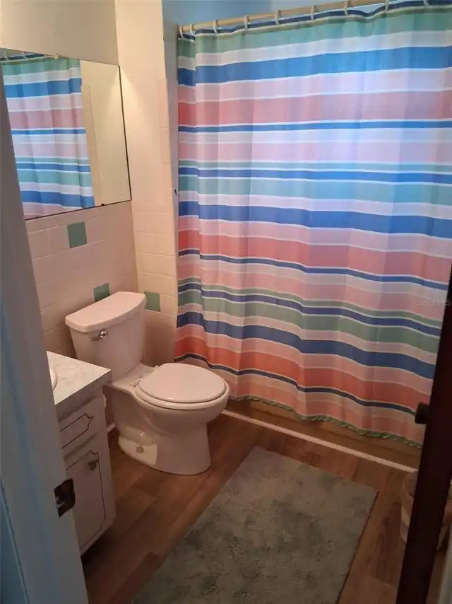 Listing Photo 12