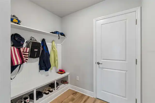 Listing Photo 25