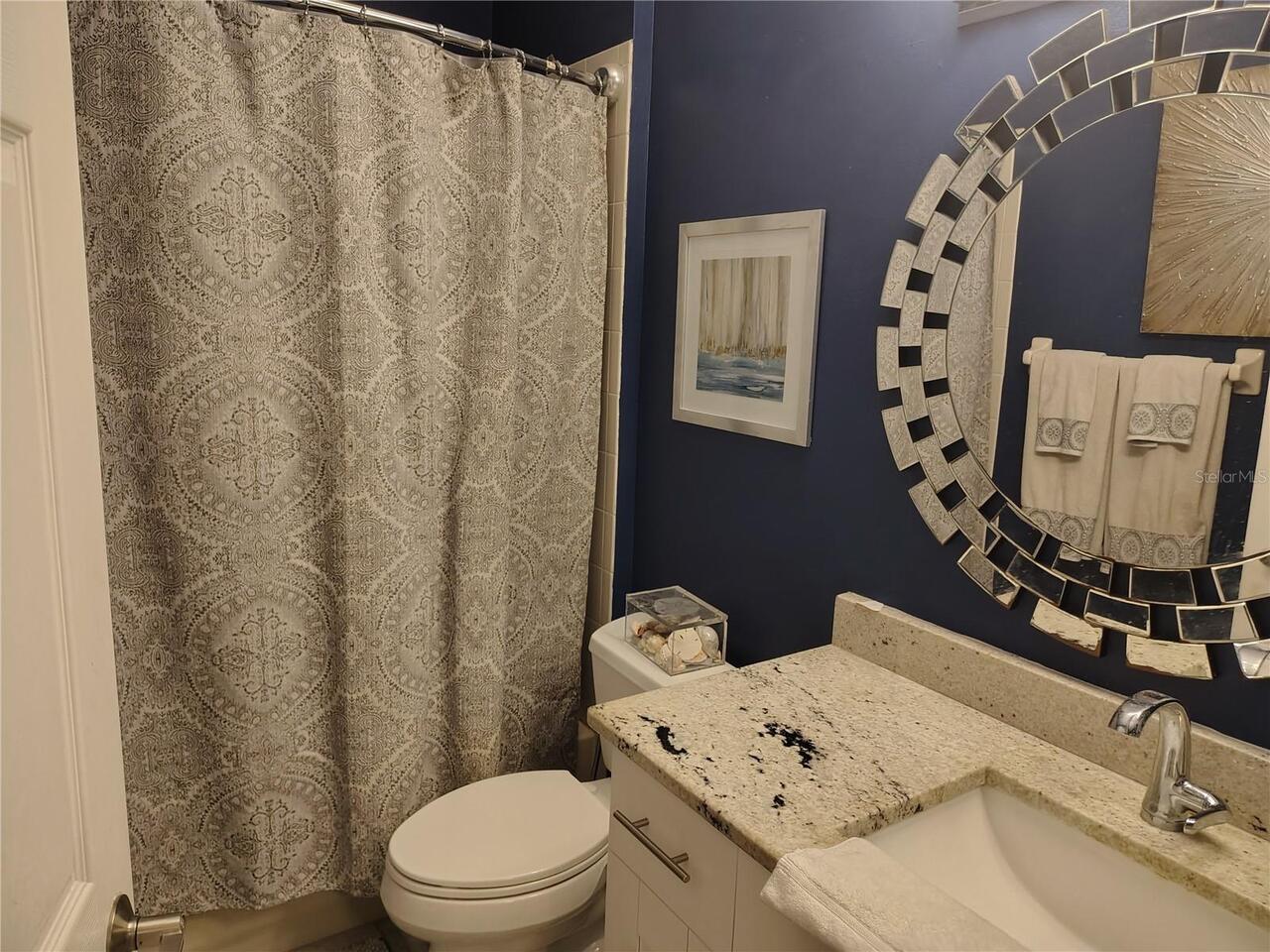 Listing Photo 8