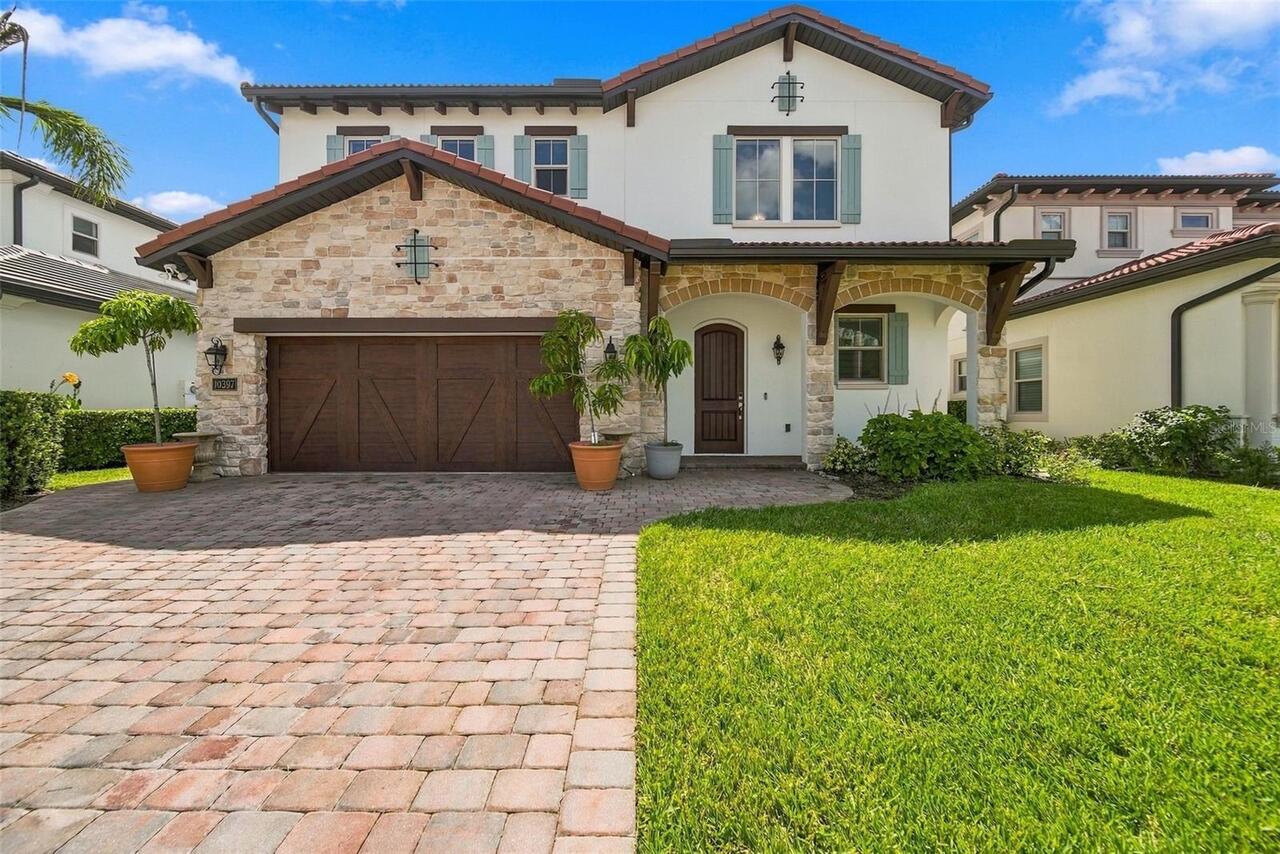 Listing Photo 1