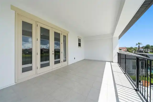 Listing Photo 22