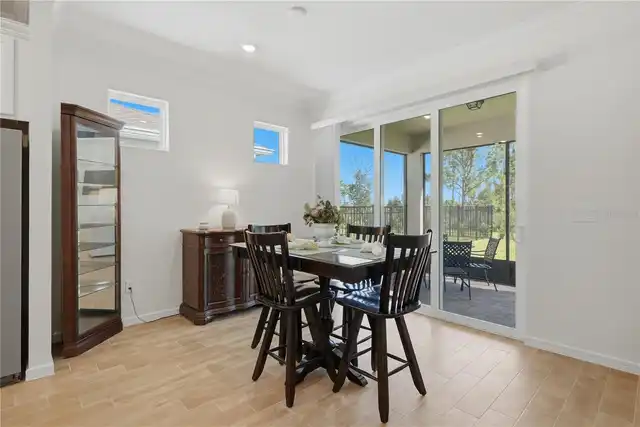 Listing Photo 12