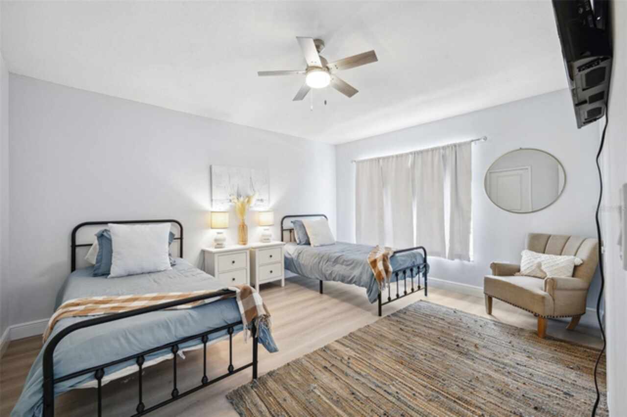 Listing Photo 25