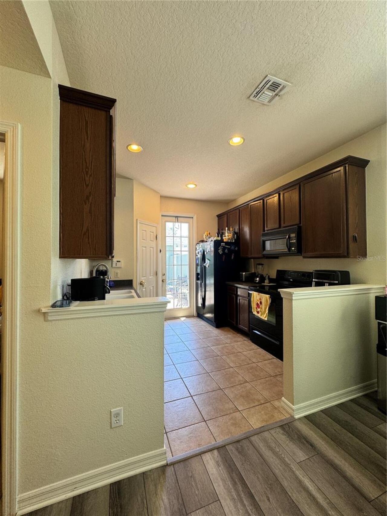 Listing Photo 24
