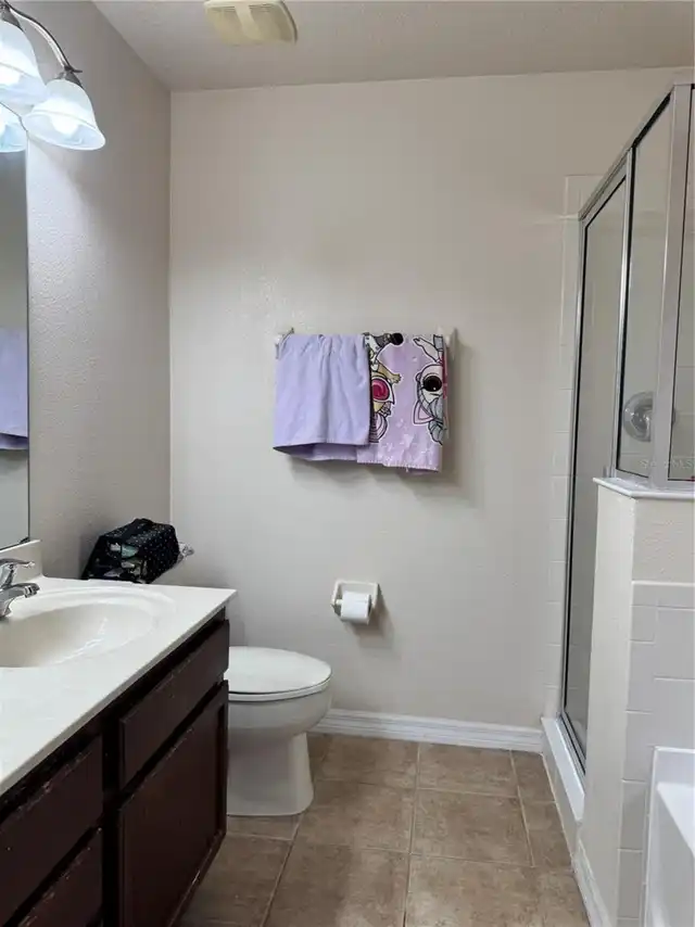 Listing Photo 9
