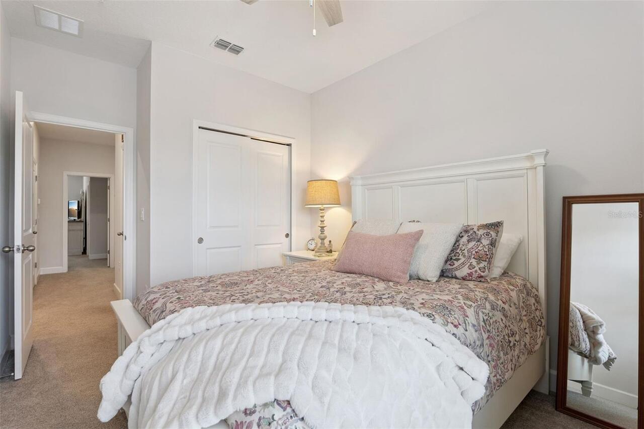 Listing Photo 32