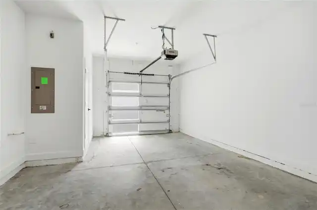 Listing Photo 36