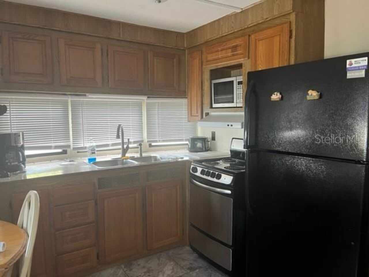 Listing Photo 8