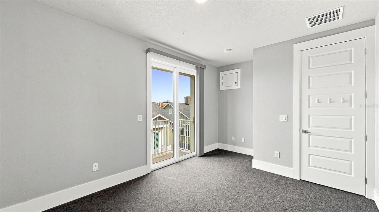 Listing Photo 35