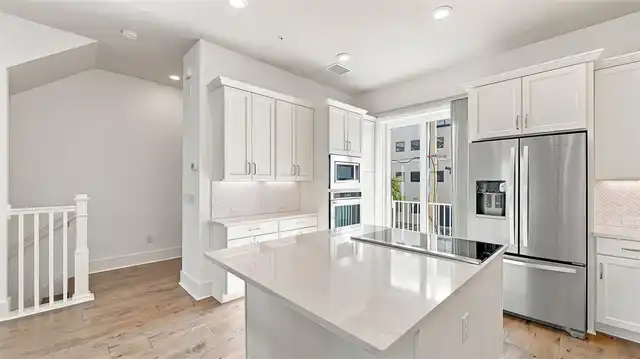 Listing Photo 17