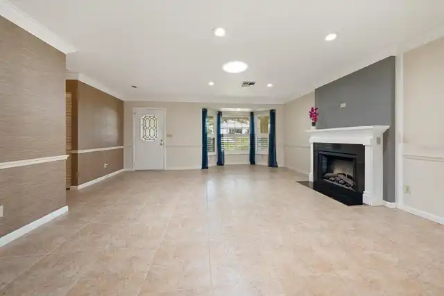 Listing Photo 37