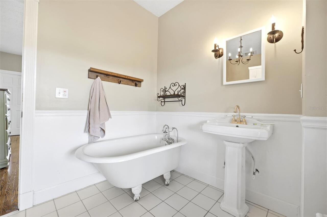 Listing Photo 75