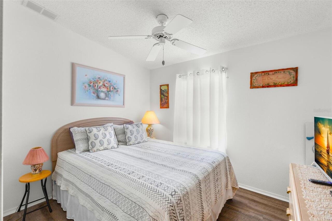 Listing Photo 23
