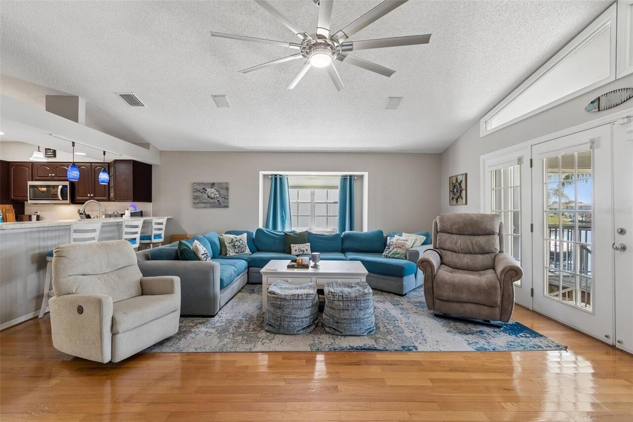 Listing Photo 21