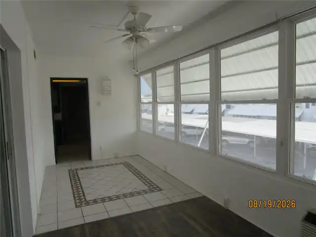Listing Photo 14