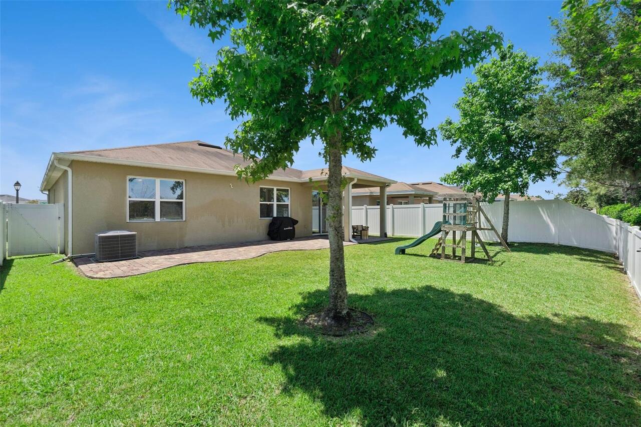 Listing Photo 25